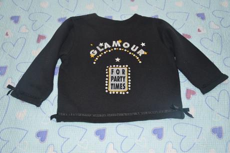 Černá mikina zdobená fllitry, hvězdičkami, 104