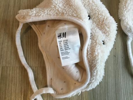 Zavazovací čepičky h&m pro dvojčata, 62