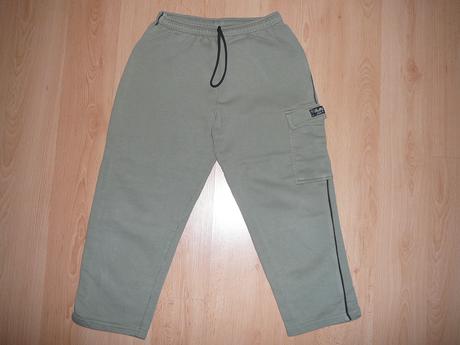 Tepláčky do školky, 110