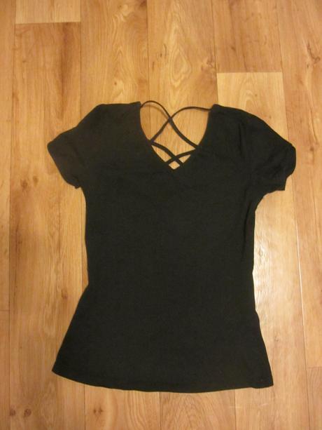 Černé tričko, s