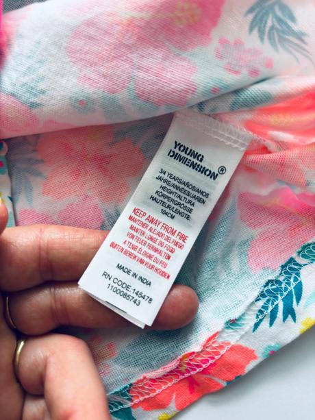 Tílko barevné  - v.3/4 roky, young dimension,104