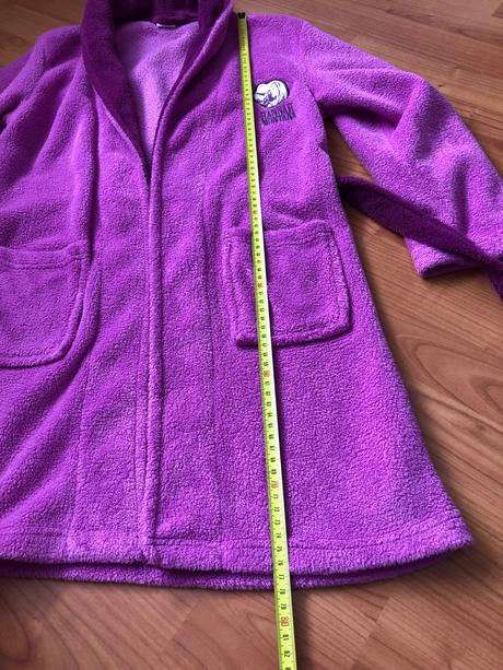 Župan vel. 134/140, disney,134