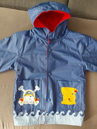 Nepromokavá bunda, 116