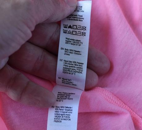 Tílko vel. 6 - 9 m, f&f,74