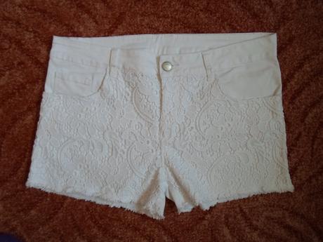 Bílé kraťasy kraťásky šortky s krajkou, esmara,38