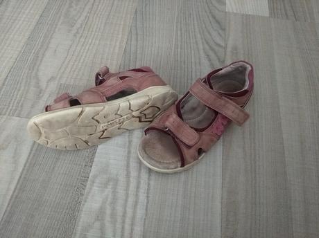 Dětské sandálky, 32