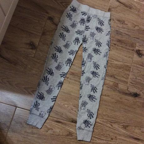 Pyžamové/domácí kalhoty s roboty, 152