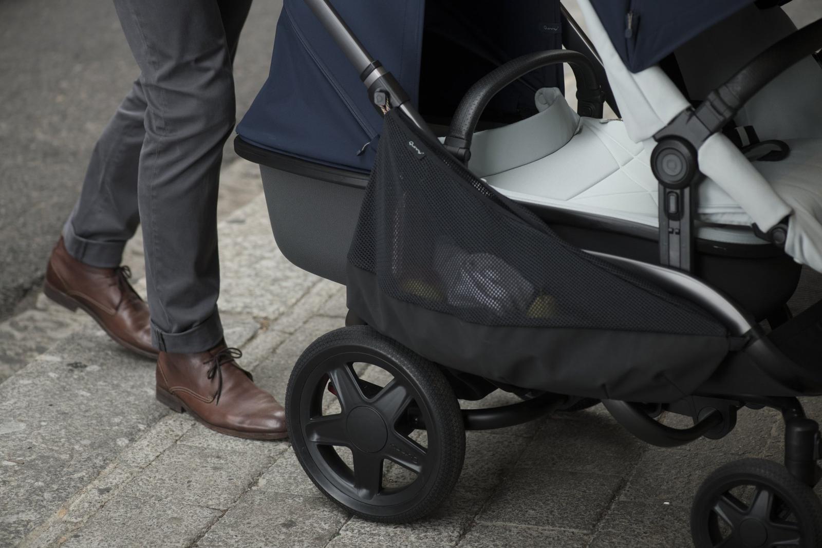 Image title Image title