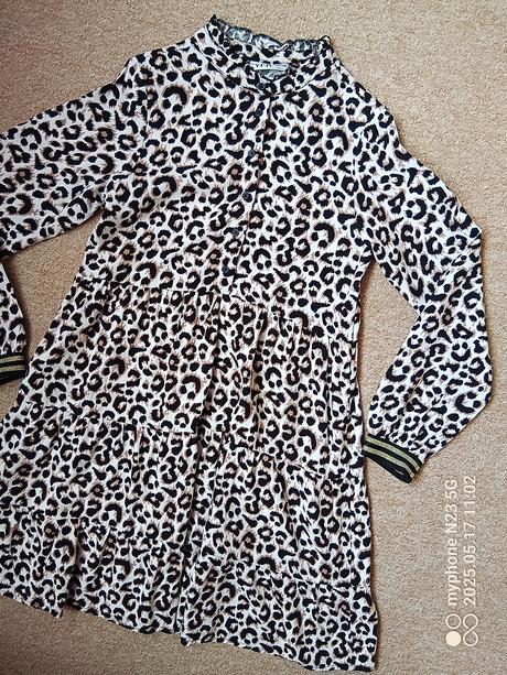 Šaty leopardí zn."y.f.k." vel."134-140", 134