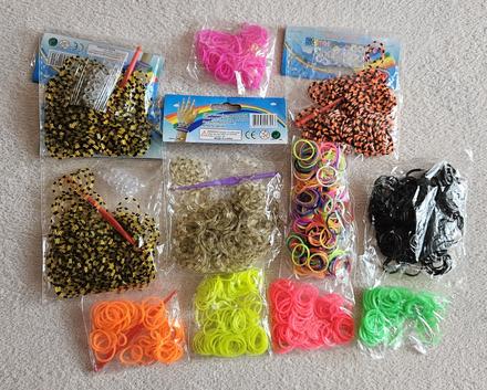 Gumičky na gumičkování, barevné,