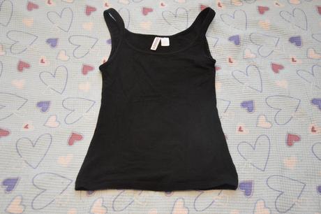 Černé tílko vel. xs, 160/80a, h&m,158