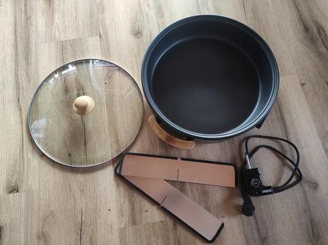 Multifunkční grilovací pánev, 