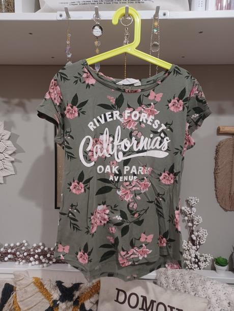 Khaki tričko s kytičkami, h&m,164