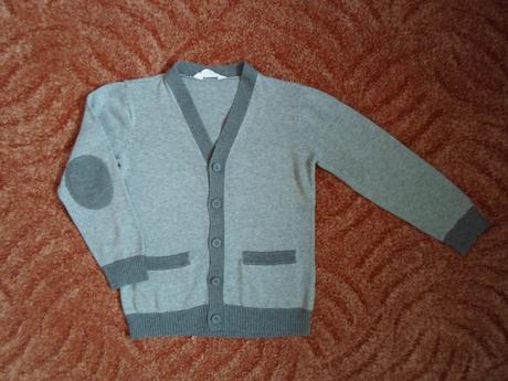 Šedý svetr svetřík knoflíčky, h&m,110