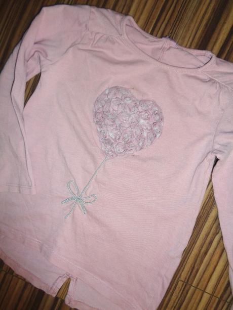 Nádherné růžové tričko se srdíčkem, f&f,98