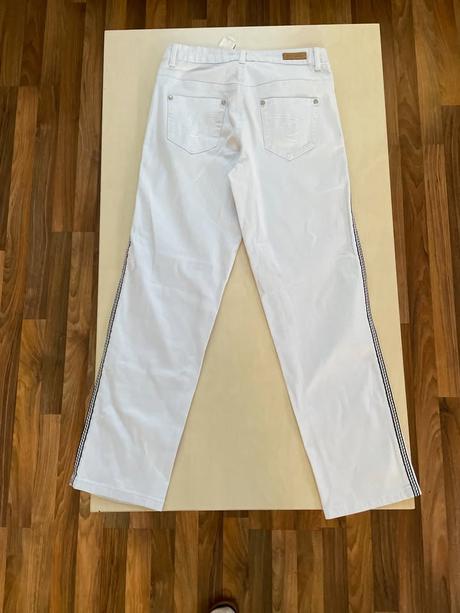 Nové bílé džíny, šmouha, vel w34 a l28, jet line, s