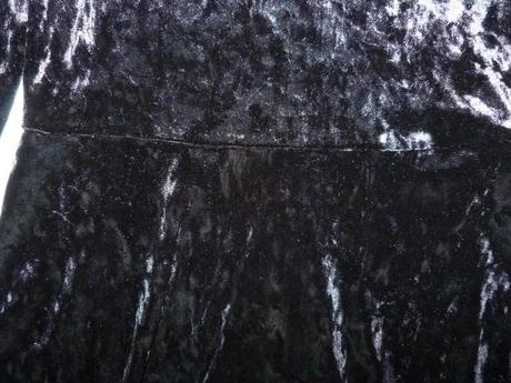 Sametové černé šaty vel. 134/140, h&m,140