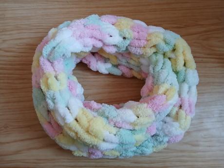 Měkký pletený nákrčník puffy (barva na přání), 