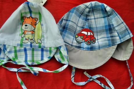 2x plátěné kloboučky/kšiltovky pro nejmenší,62/68, 62 / 68
