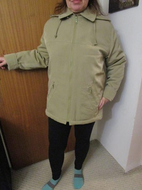 Nová sv. khaki zelená bunda s kapucí, v. 40-42, bonprix,40 / 42