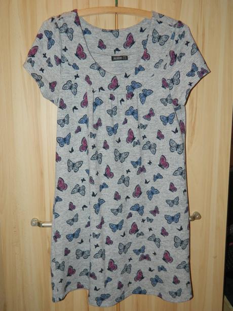 Dámské pletené šaty s motýlky vel. 42/l, 42
