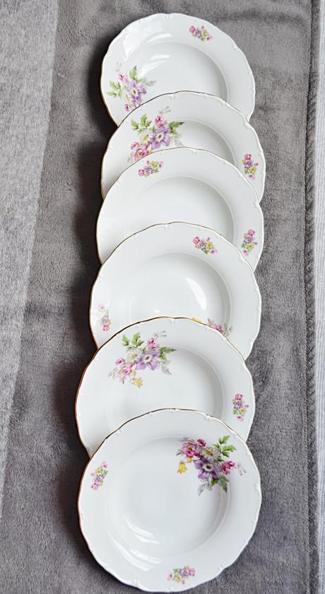 Hluboké talíře zdobené zlatem sada, 