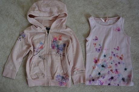 Komplet s motýlkama- mikina, džíny, slimky,legíny, 86–98