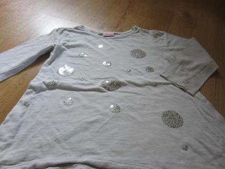 Delší cípatá tunika, tričko s flitrama, cherokee,104