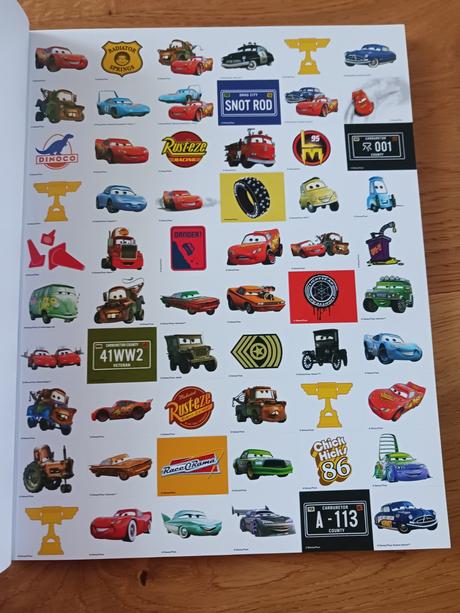 Velká cars kniha nálepky+omalovánky,