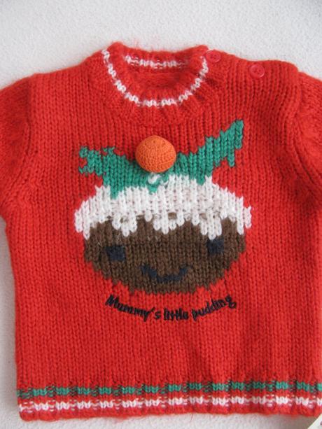Krásný červený svetřík s vánočním motivem/unisex, 56