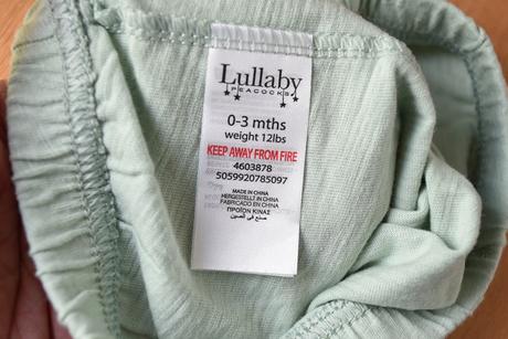 Kraťasy vel. 0 - 3 m, 62