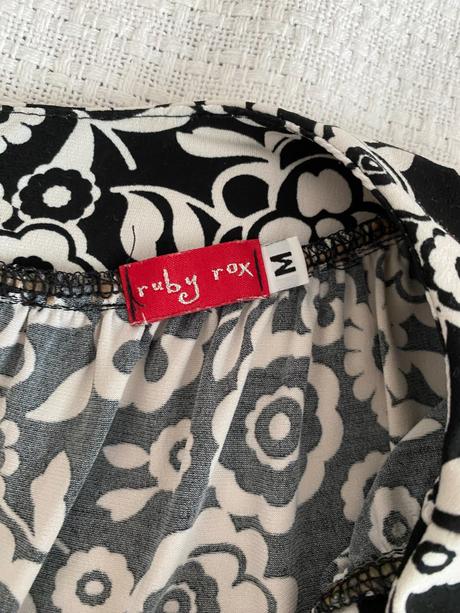 Černo-bílá tunika vel. m, m