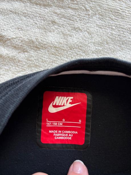 K5/ mikina černá zn. nike - v.158/164, nike,62