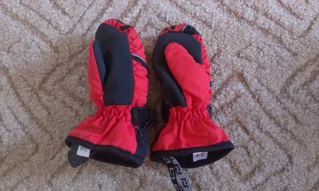 Zimní rukavičky 1-2 roky top stav, 74