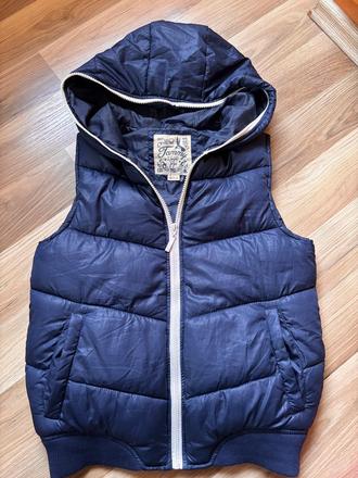 Zateplená prošívaná vesta, 152