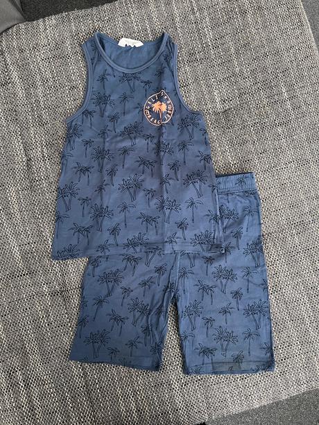 Komplet tílko a kraťasy, h&m,134