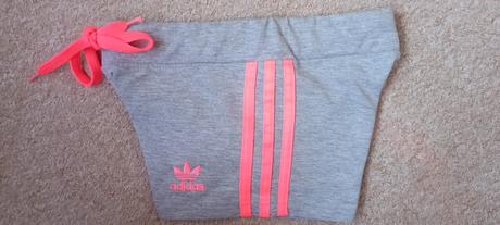 Šortky zn."adidas" vel."128/134", adidas,128