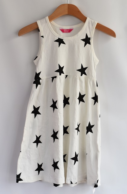 Šaty vel. 4 - 5 let, young dimension,110