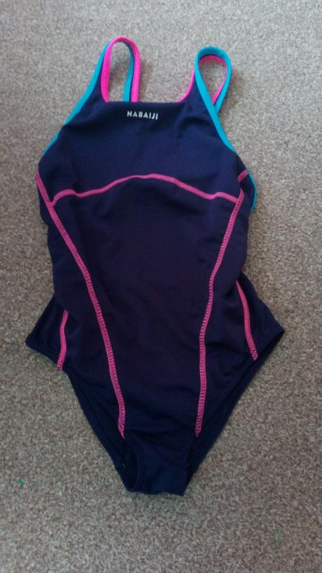 Jednodílné plavky, decathlon,146