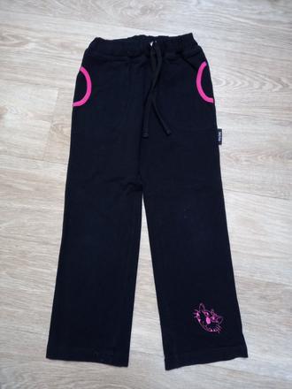 Slabé tepláky, betty mode,110