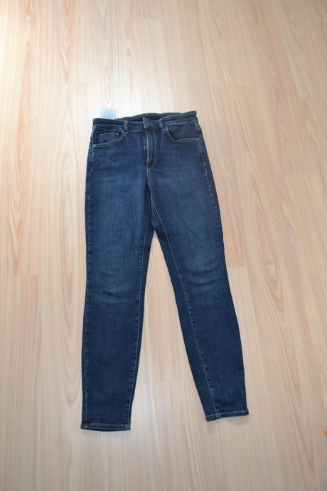 Džíny, 38