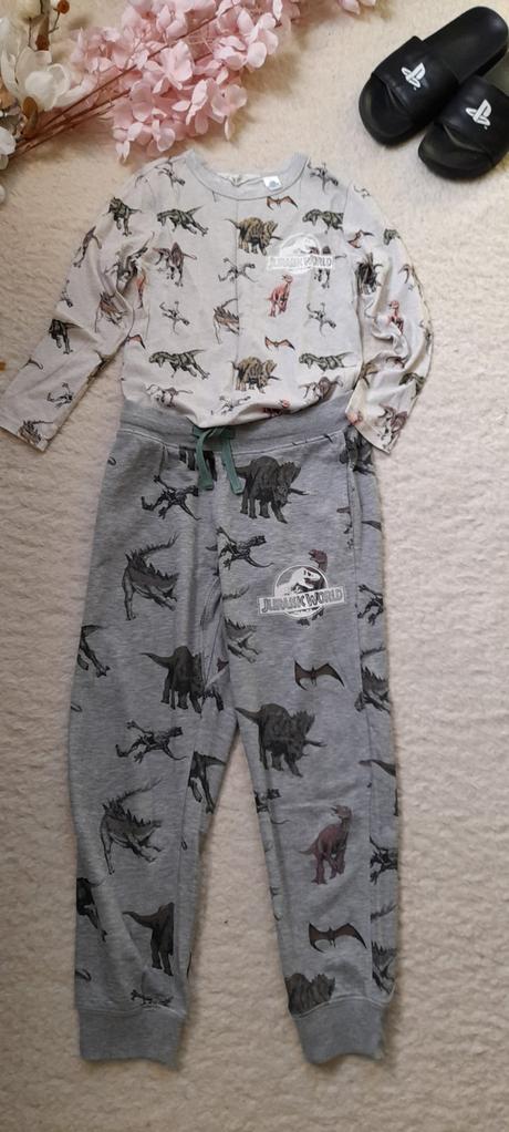 Šedé melírové tepláky jurassic world, h&m,140