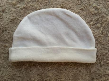 Sametová čepice (debenhams), debenhams,68