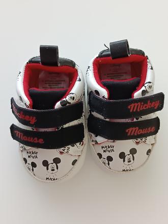 Dětské capáčky disney, primark, vel. 0-3 měsíce, disney,<17