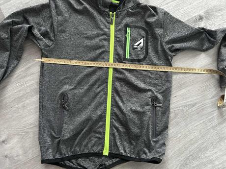 Prodám lehkou sportovní mikinu sezon vel. 140, 140