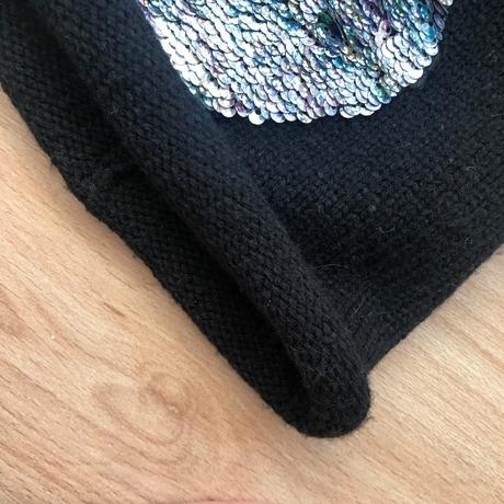 Cepice cerna srdicko s pajetkami 54/56, yigga,56