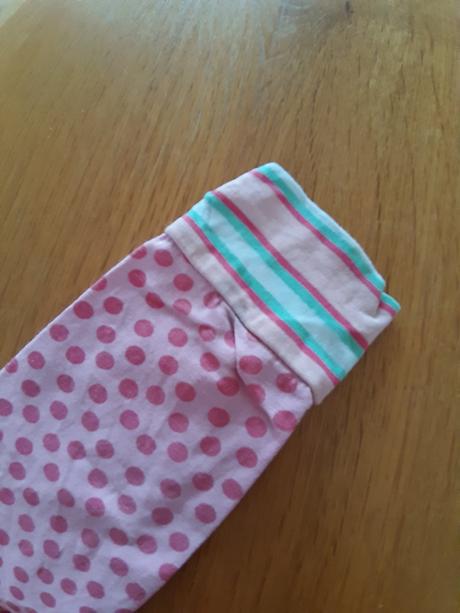 Šatičky pro holčičku, 98