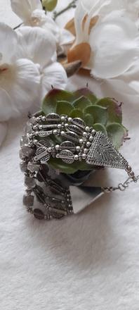 Antický stříbrný náramek, 