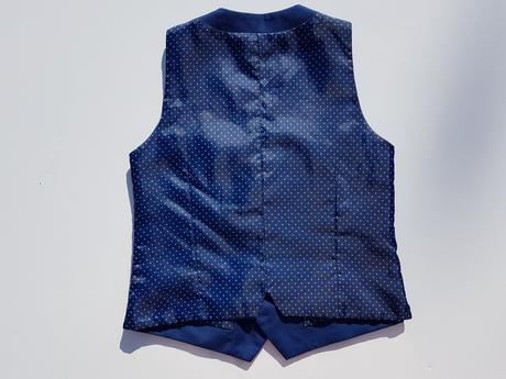 G486 chlapecká slavnostní vesta vel. 116, tu,116