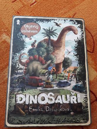 Kniha dinosauři,